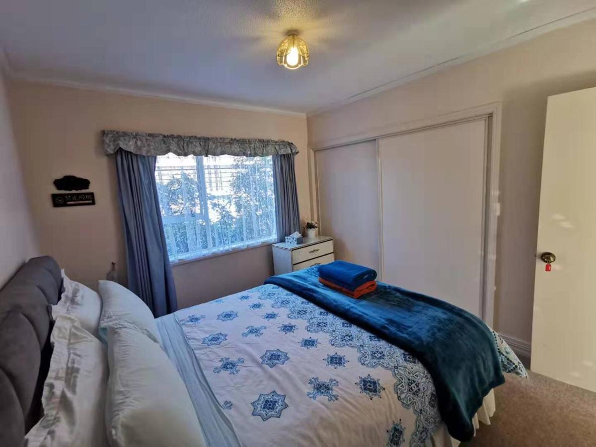 ديوندين Large Private Room In Modern Stylish House المظهر الخارجي الصورة